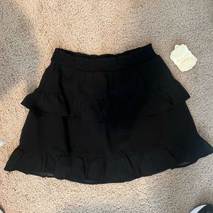 Altar’d State black tiered ruffle skirt Small TWT